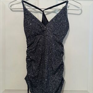 Lululemon gray/black pebbled racer back tank